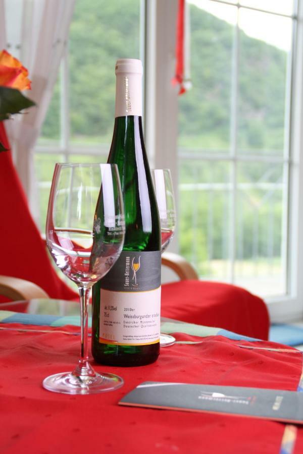 Weingut Sauer-Kettermann Villa Enkirch Dış mekan fotoğraf