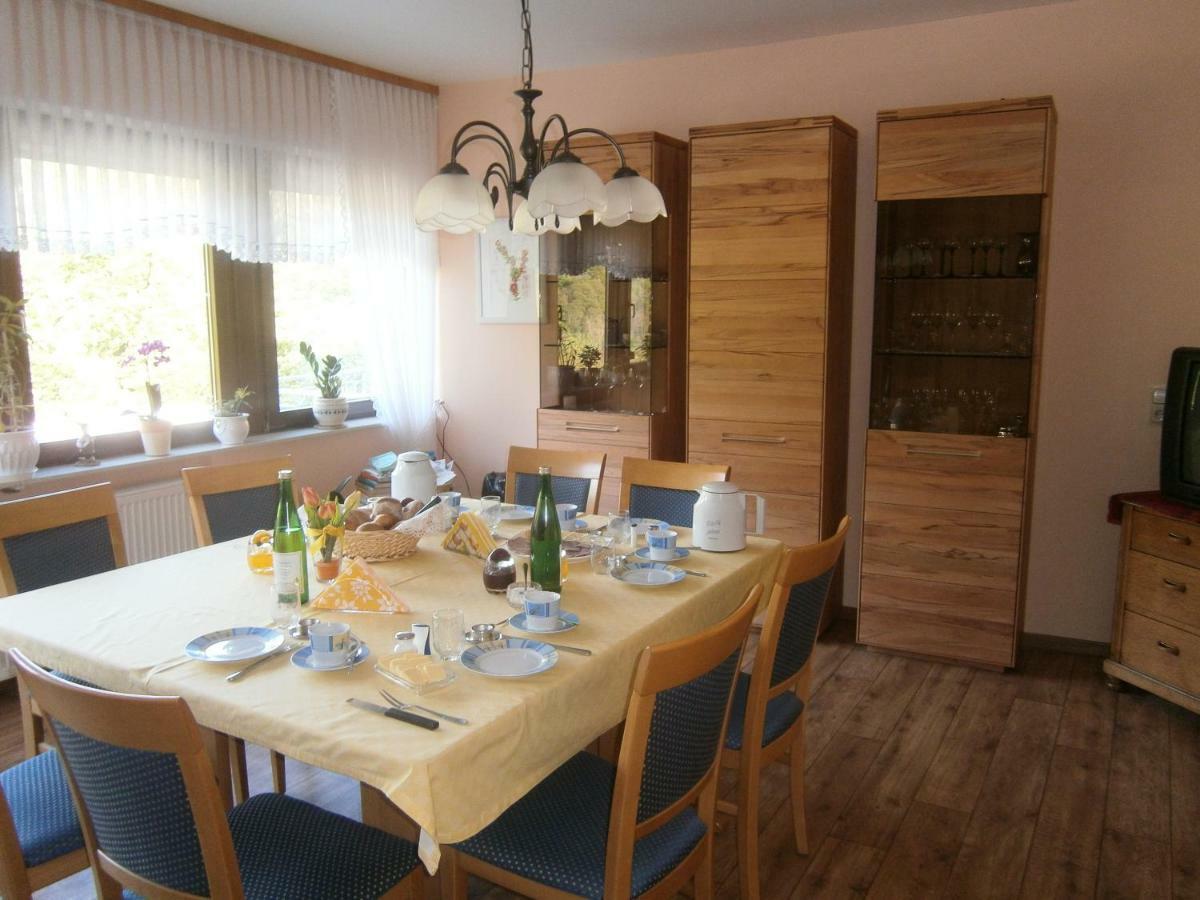 Weingut Sauer-Kettermann Villa Enkirch Dış mekan fotoğraf